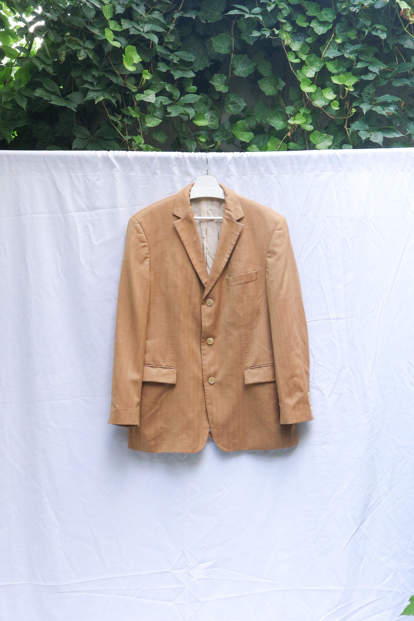 Volnen vintage suknjič